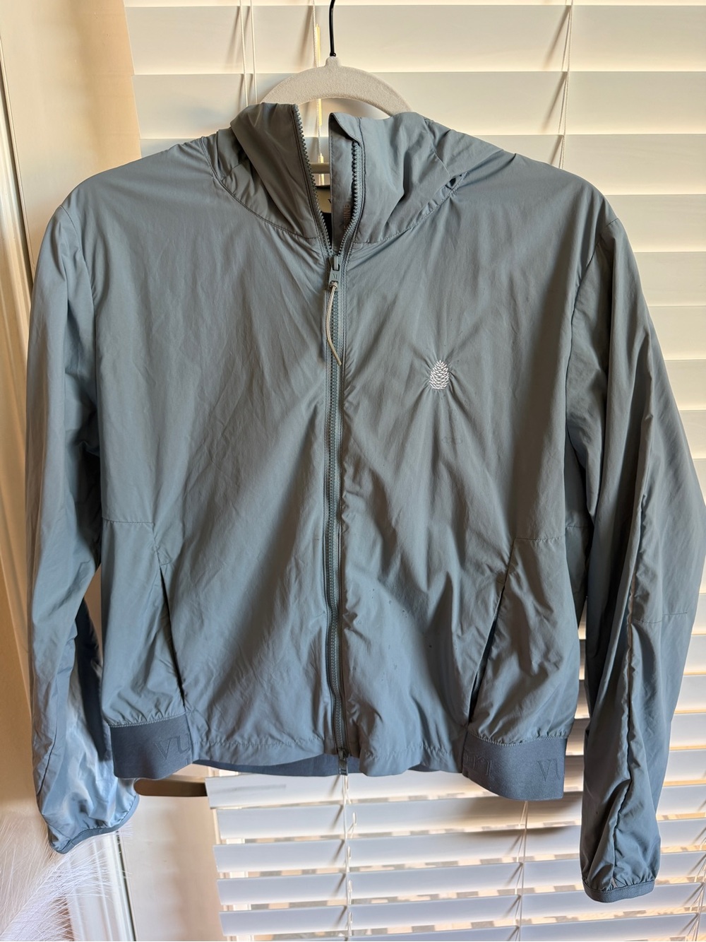 Vouri Light Blue Women’s Lightweight Hooded Jacket